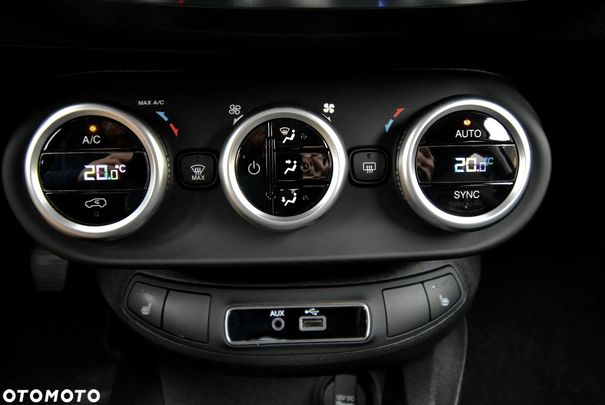 Fiat 500X 1.4 MultiAir Lounge - 18