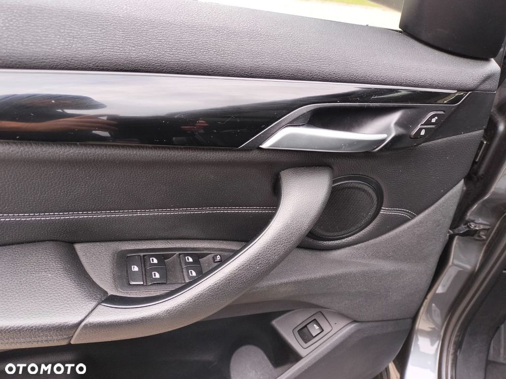 BMW X1 sDrive18d Advantage sport - 14