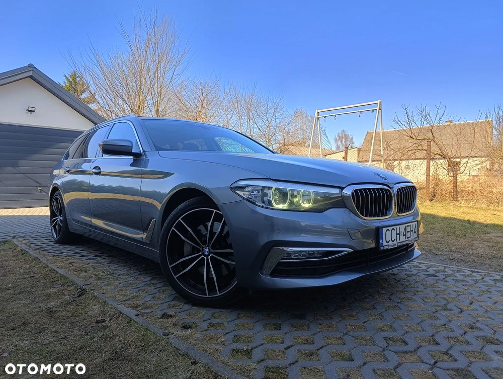 BMW Seria 5 525d Luxury Line sport - 4