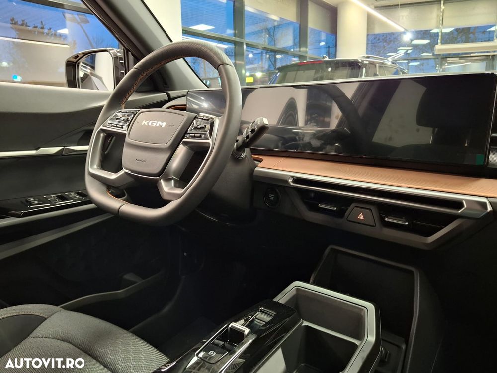 KG Mobility Torres - 16