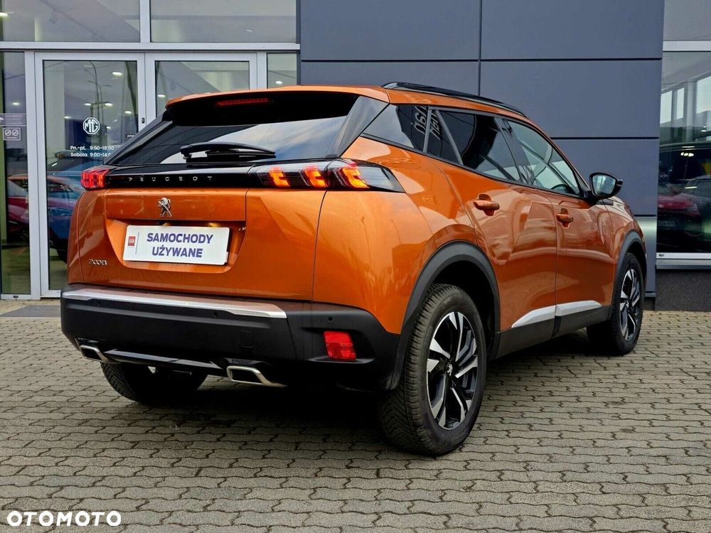 Peugeot 2008 1.2 PureTech Allure Pack S&S EAT8 - 6