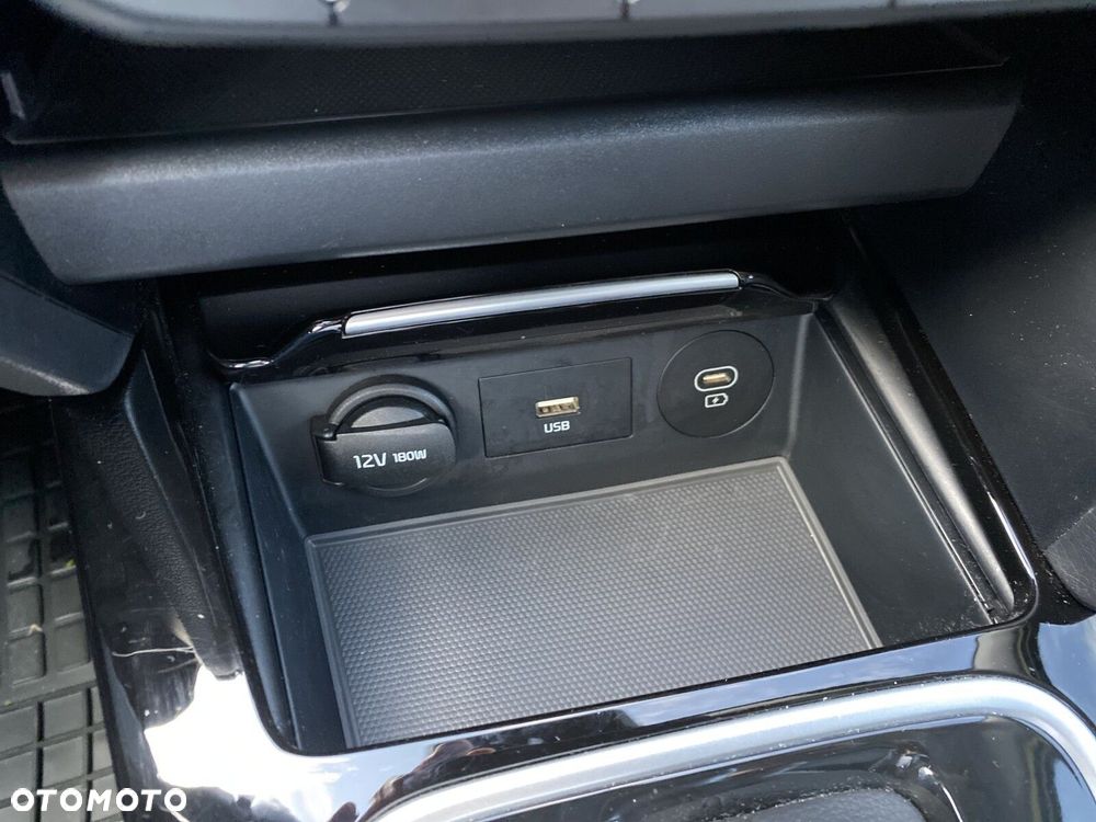 Kia Ceed - 26