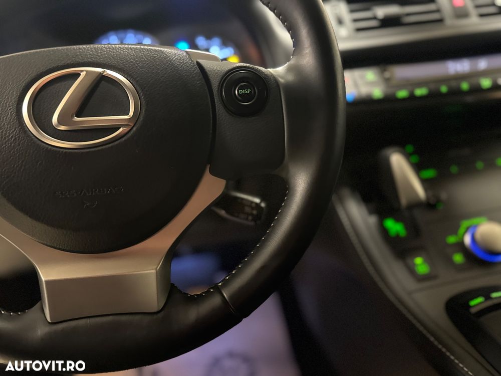 Lexus CT Executive Line - 14