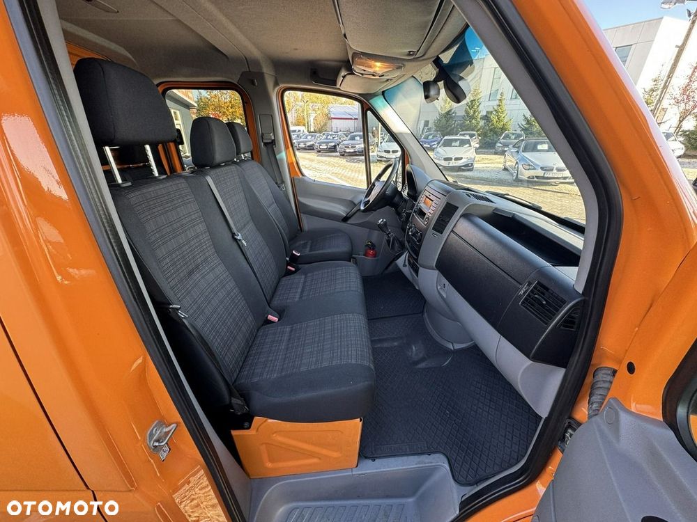 Mercedes-Benz Sprinter - 29