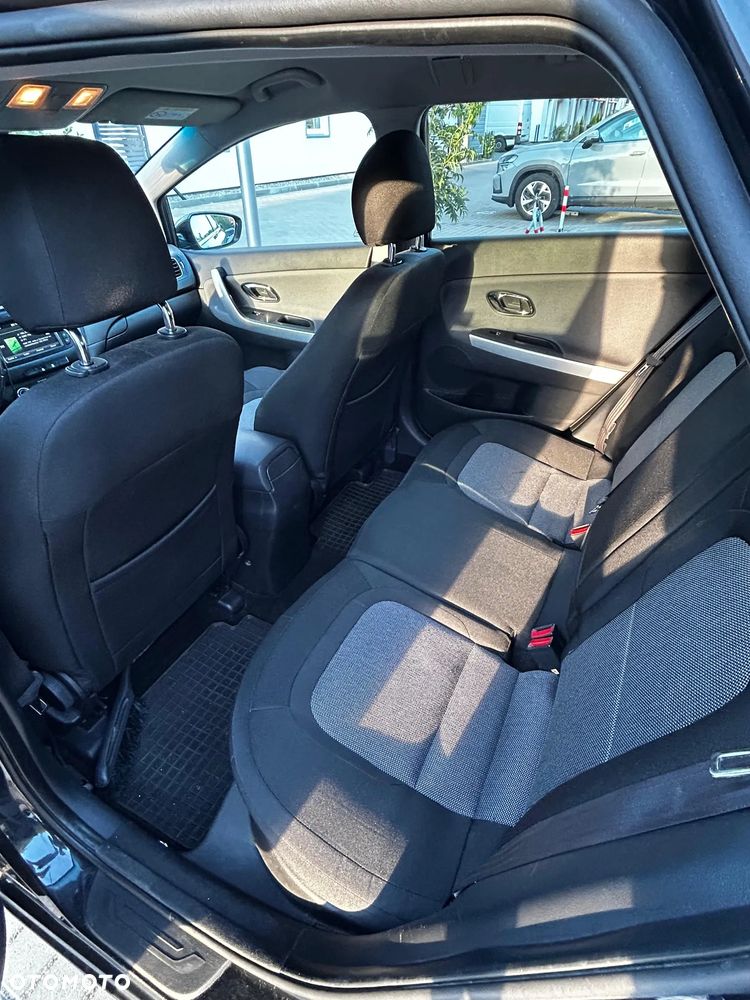 Kia Ceed 1.6 GDI L DCT - 12