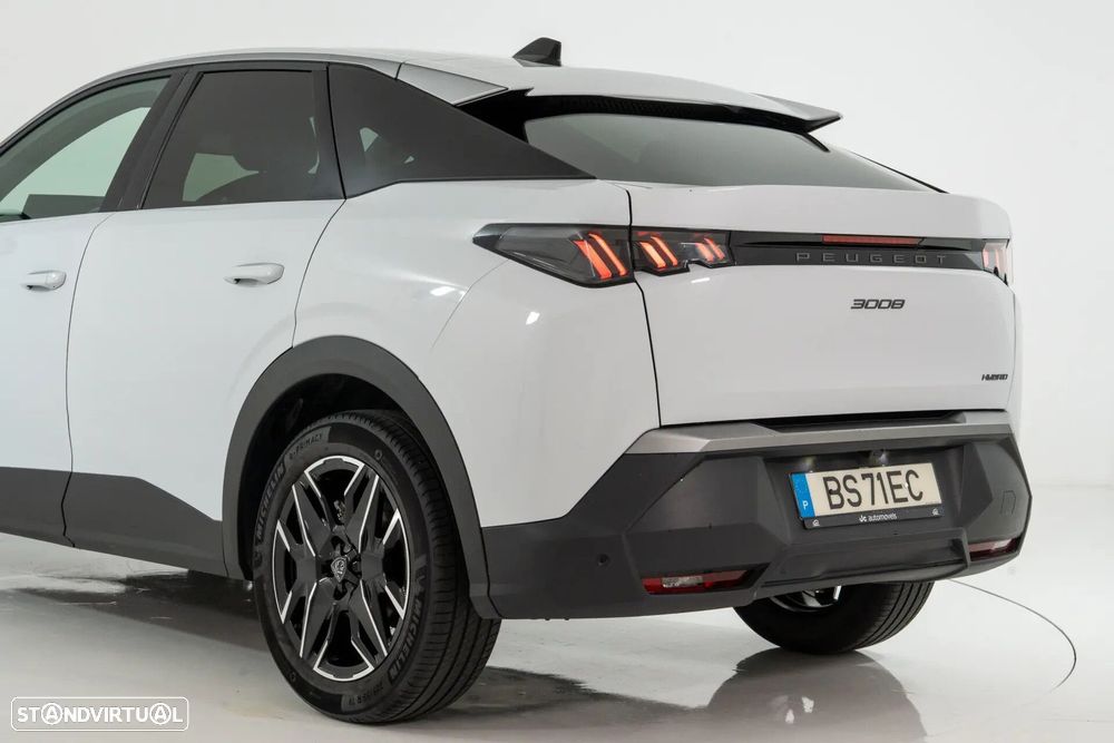 Peugeot 3008 1.2 Hybrid Allure Pack e-DCS6 - 18