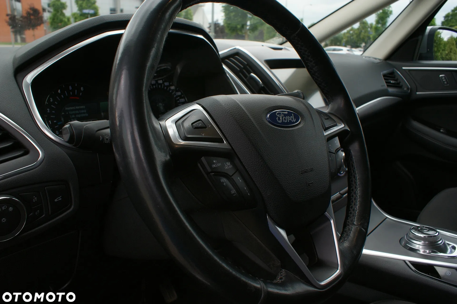 Ford S-Max 2.0 EcoBlue Titanium - 12
