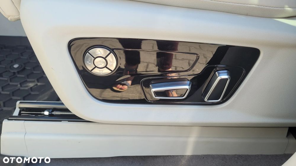 Forthing V-Tour 1.5T HEV E-CVT - 16