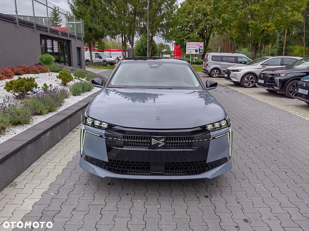 DS Automobiles DS 4 1.2 mHEV Étoile Alcantara eDCS6 - 12