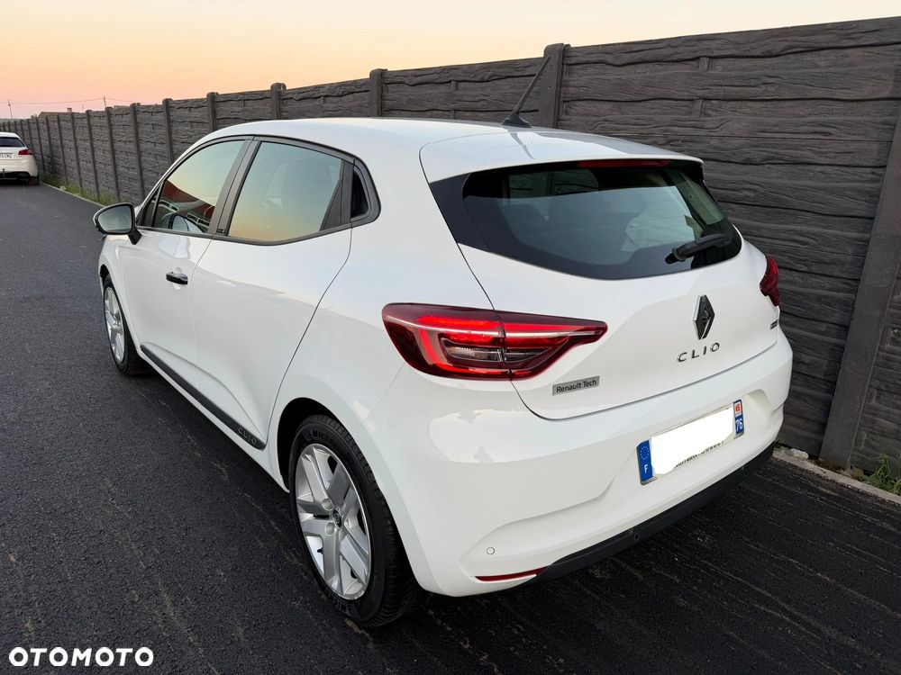 Renault Clio E-TECH 140 BUSINESS EDITION - 33