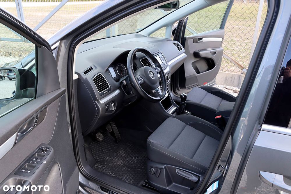 Volkswagen Sharan 2.0 TDI 4MOTION Blue Motion Style - 20