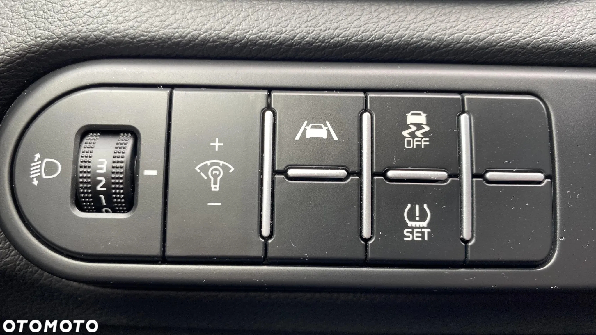 Kia Ceed 1.5 T-GDI M - 14