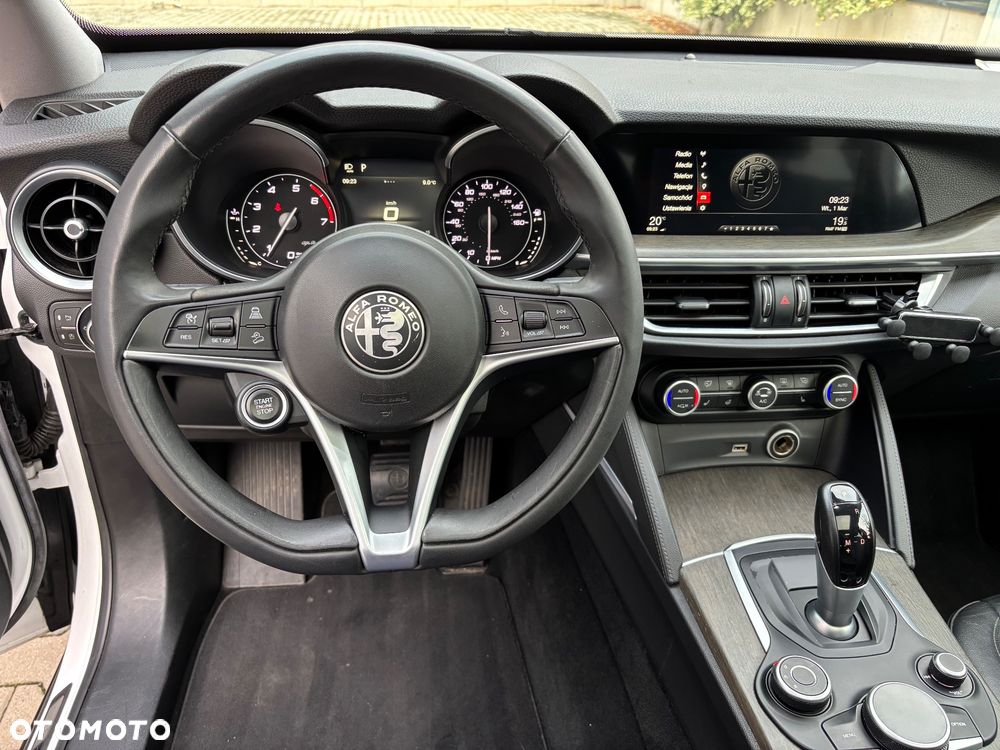 Alfa Romeo Stelvio 2.0 Turbo Super Q4 - 13