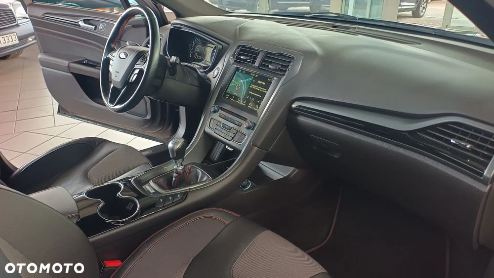 Ford Mondeo 1.5 EcoBoost ST-Line X - 9