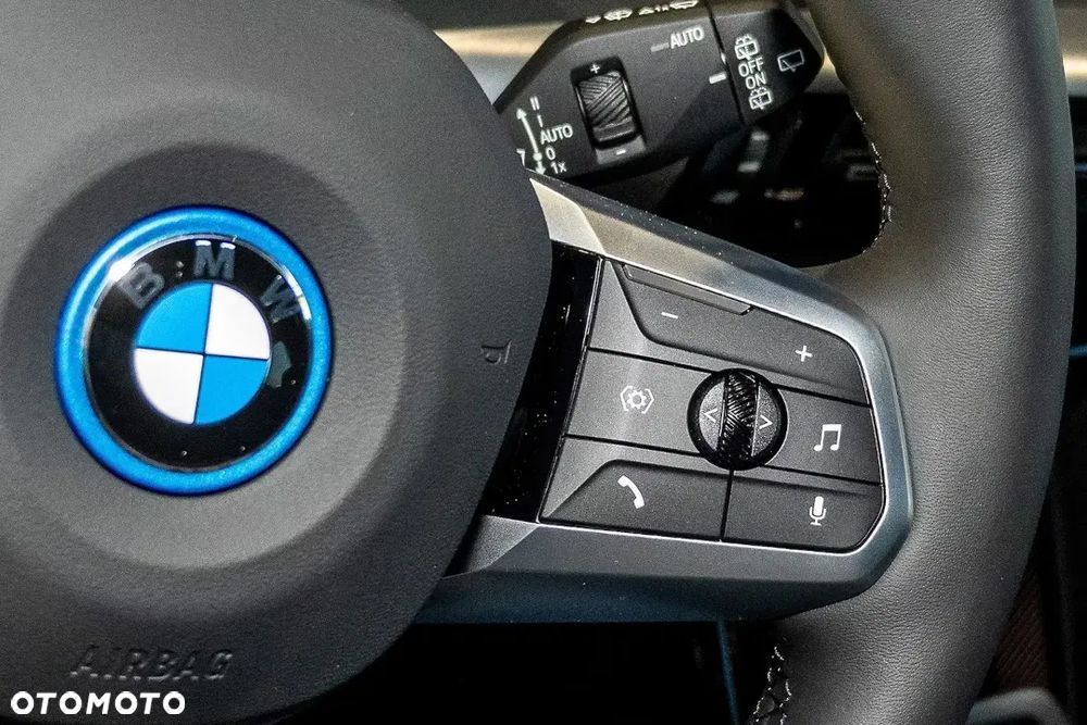 BMW iX1 eDrive20 66.5kWh - 13