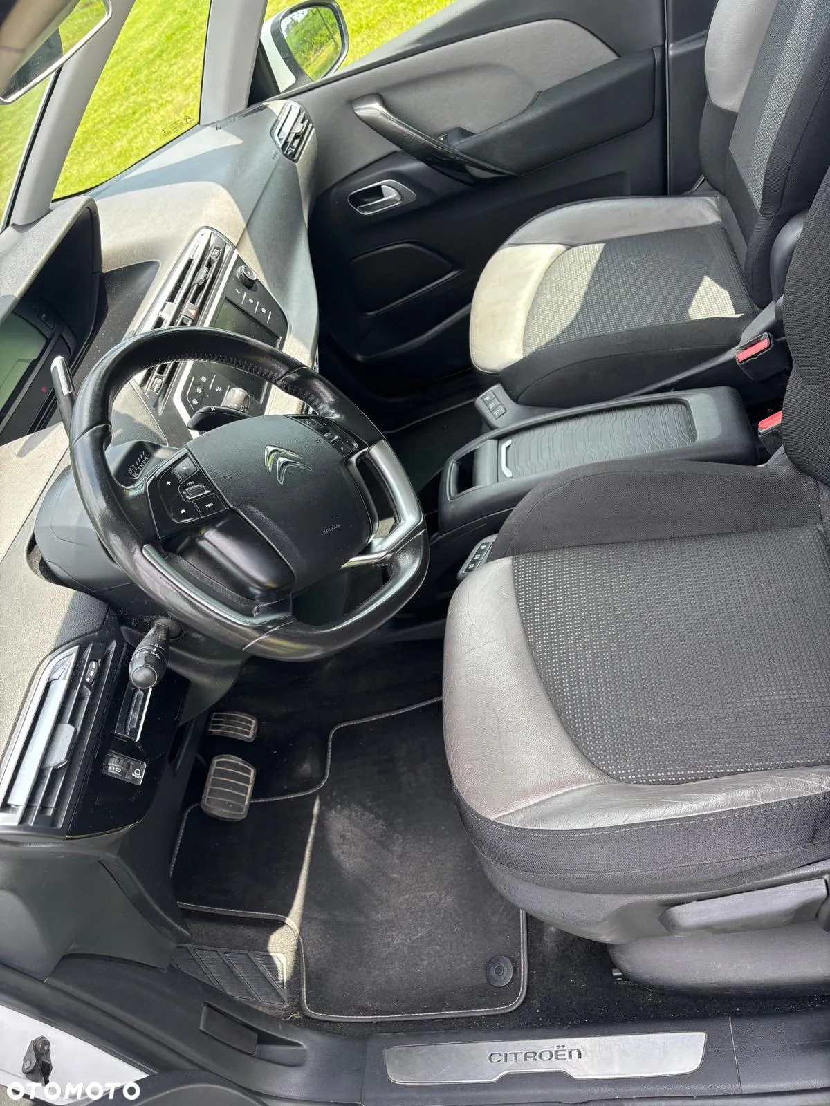 Citroën C4 Grand Picasso - 10