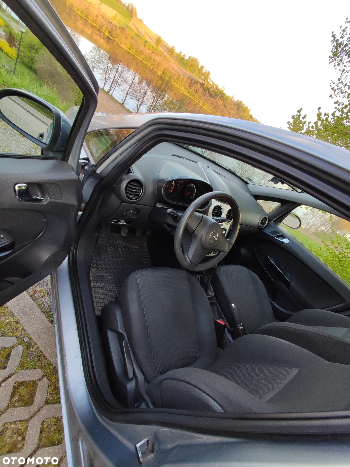Opel Corsa - 6