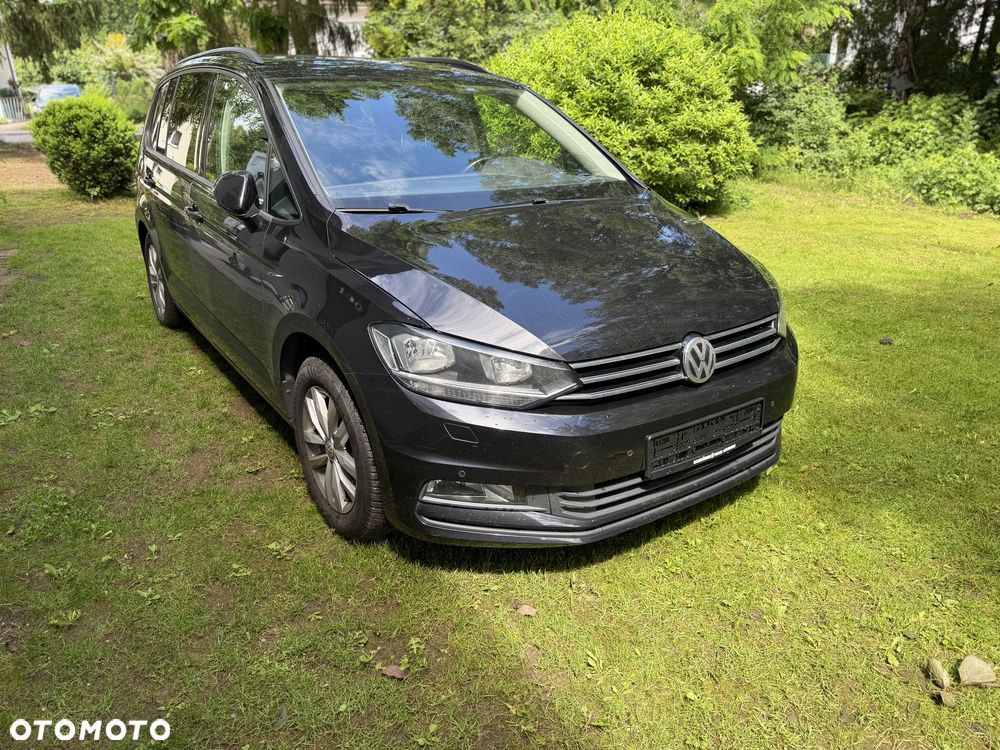 Volkswagen Touran 1.6 TDI SCR BlueMotion Technology Comfortline - 4