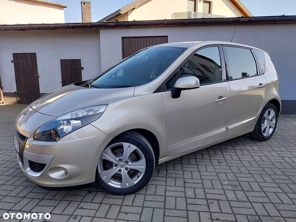 Renault Scenic 1.6 16V Confort Privilege - 2