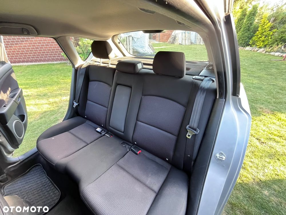 Mazda 3 1.6 Sport Exclusive - 4