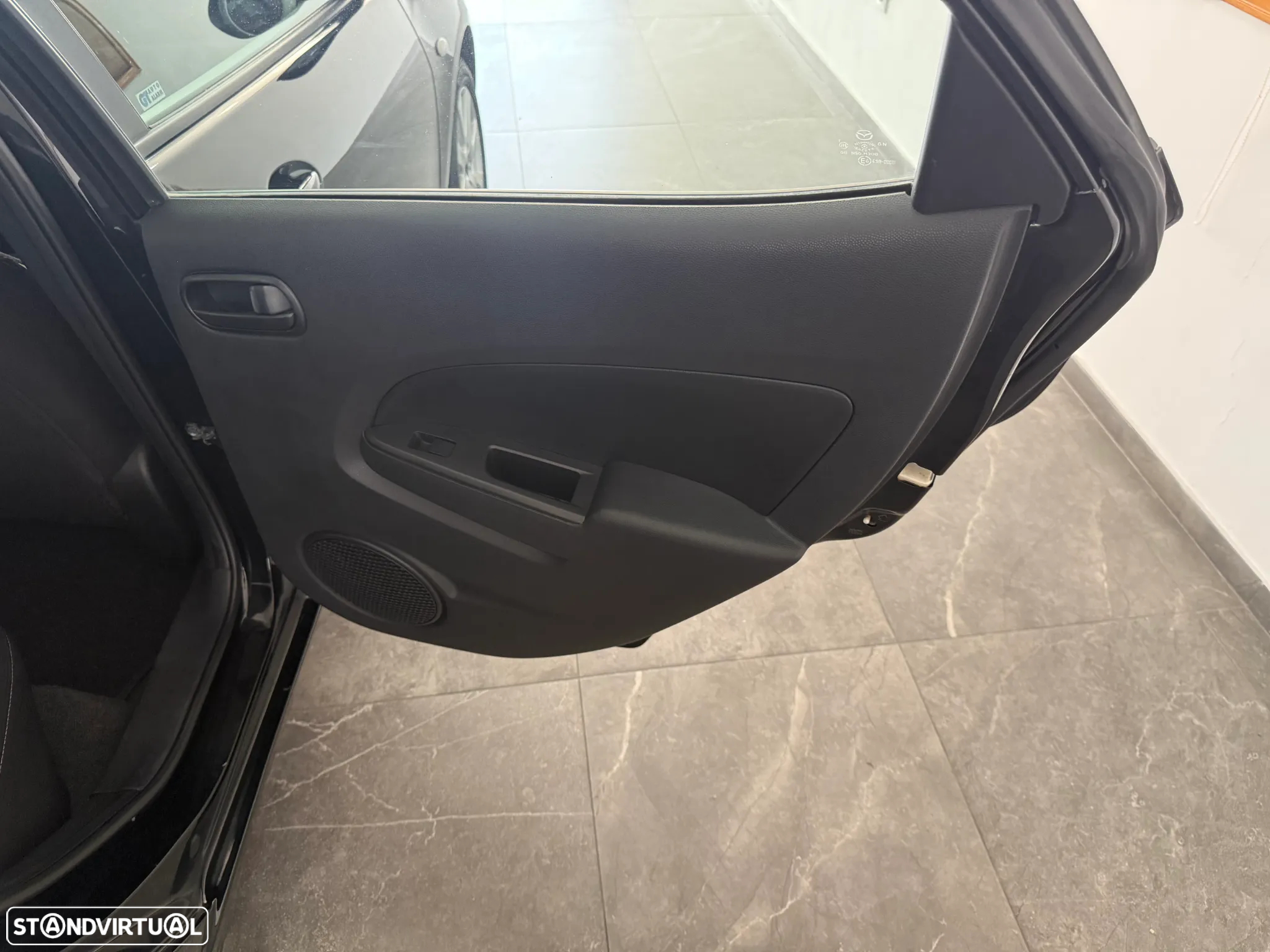 Mazda 2 1.3 MZR Comfort - 16