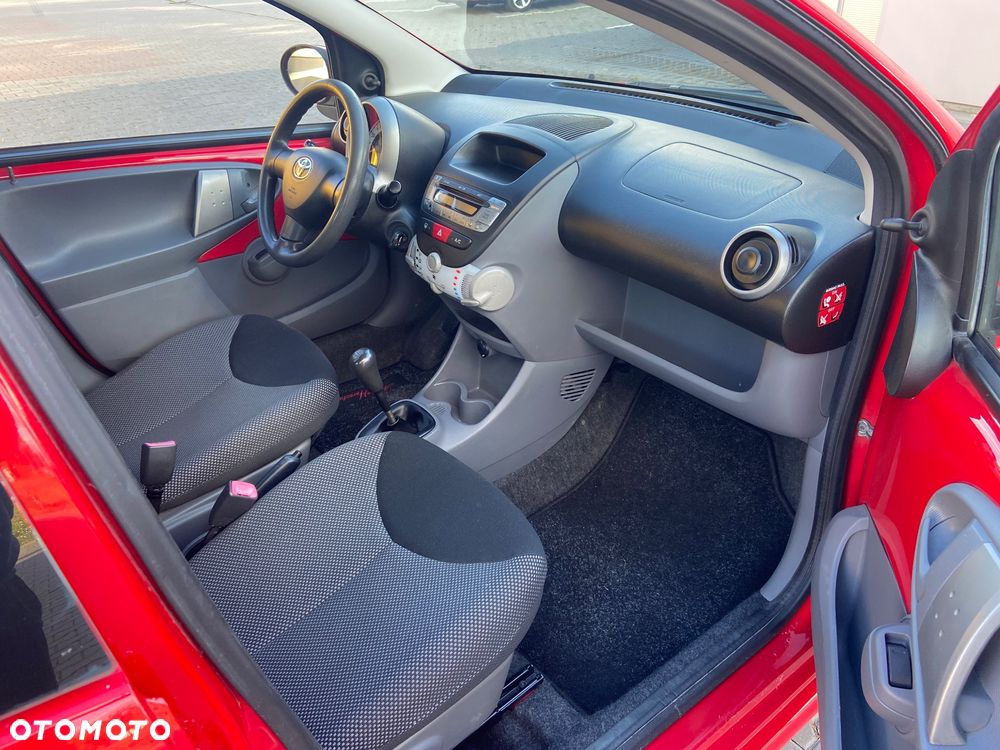Toyota Aygo 1.0 VVT-i Sol - 11