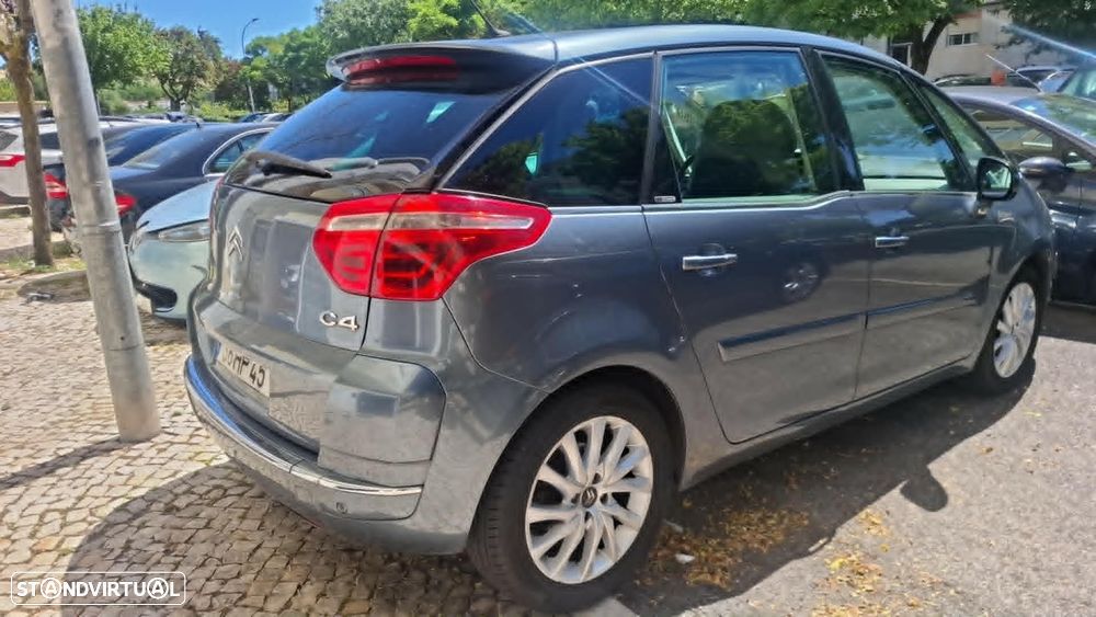 Citroën C4 Picasso 1.6 HDi Exclusive - 4