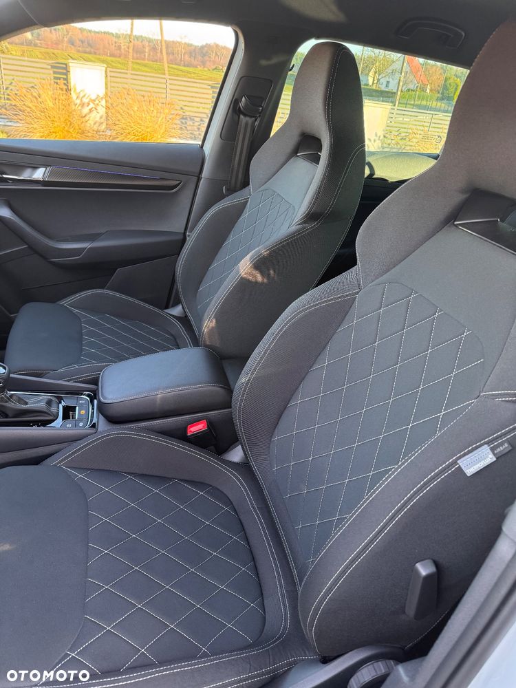 Skoda Karoq 1.5 TSI ACT 4x2 Sportline DSG - 10