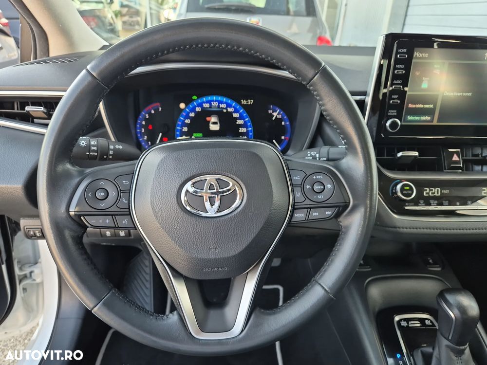 Toyota Corolla 1.8 HSD Business - 13