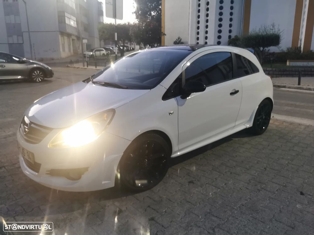 Opel Corsa 1.4 Black Edition - 4