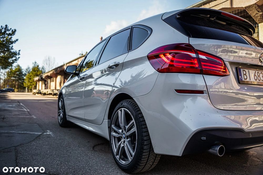 BMW Seria 2 218d M Sport - 7