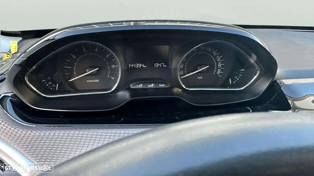 Peugeot 2008 82 VTI Active - 10