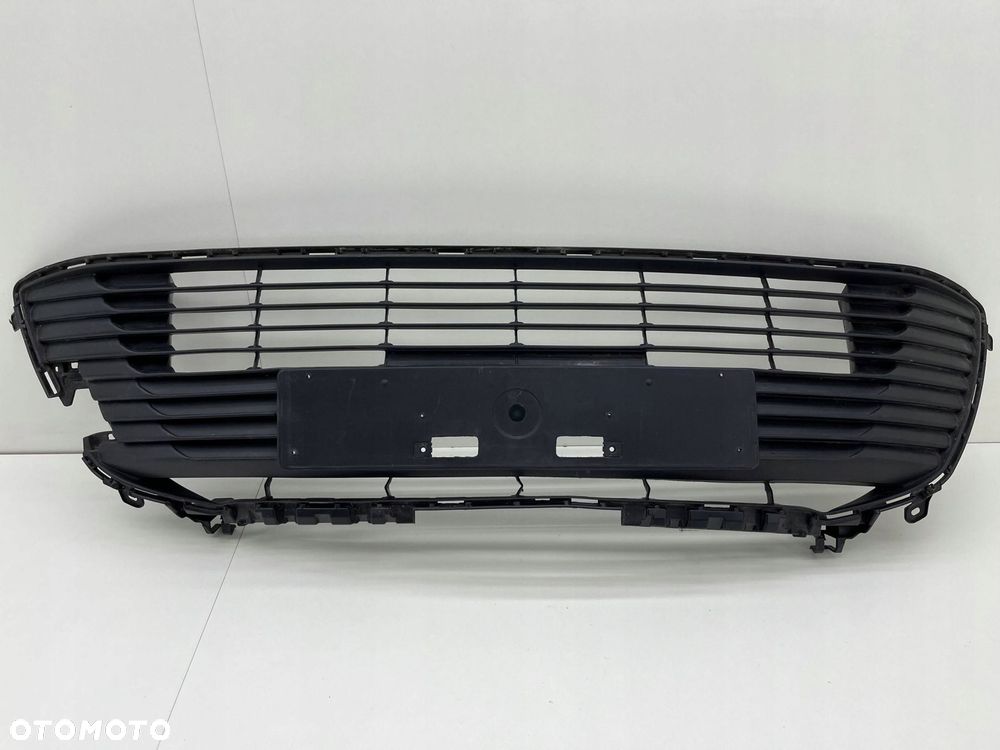 TOYOTA COROLLA E21 ATRAPA GRILL ZDERZAKA PRZÓD 53112-02B50 - 1