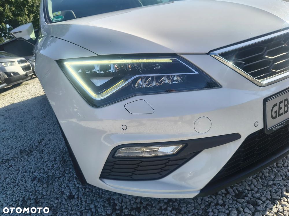 Seat Leon 1.5 eTSI OPF DSG FR Black Edition - 13