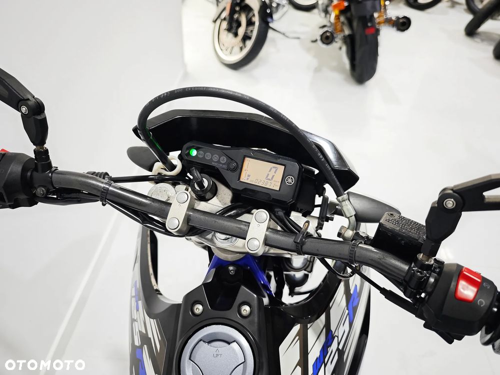 Yamaha WR - 5