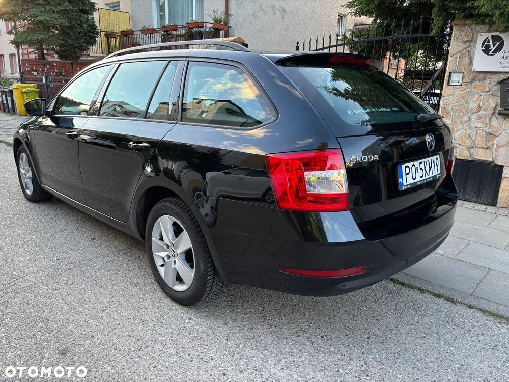 Skoda Octavia 2.0 TDI SCR Ambition DSG - 3