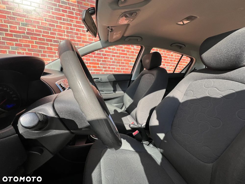 Hyundai i20 1.2 Comfort - 9