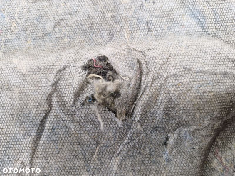 renault trafic 3 iii wygłuszenie podbitka maski pokrywy silnika przód - 7