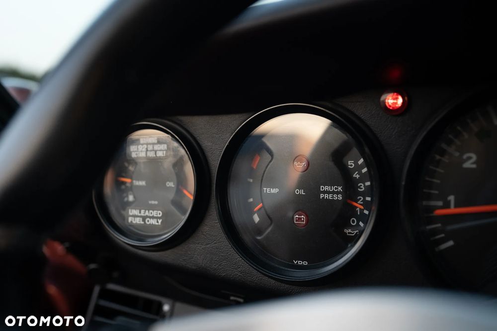 Porsche 911 - 17