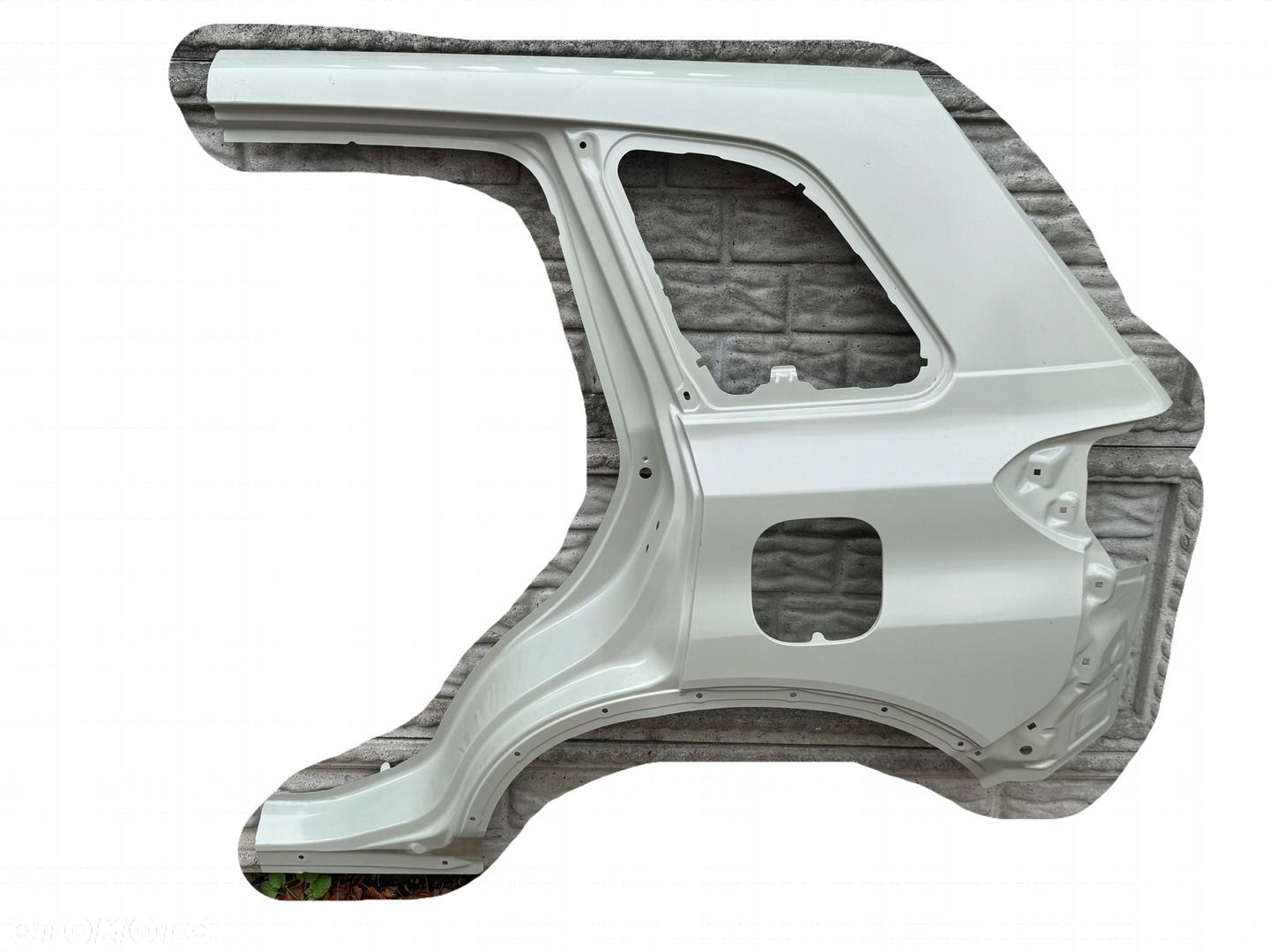 SUZUKI VITARA II 2 15- BLOTNIK TYL TYLNY LEWY ORG - 1