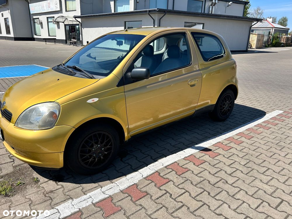 Toyota Yaris - 3