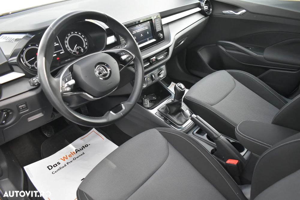 Skoda Fabia 1.0 TSI Ambition - 12