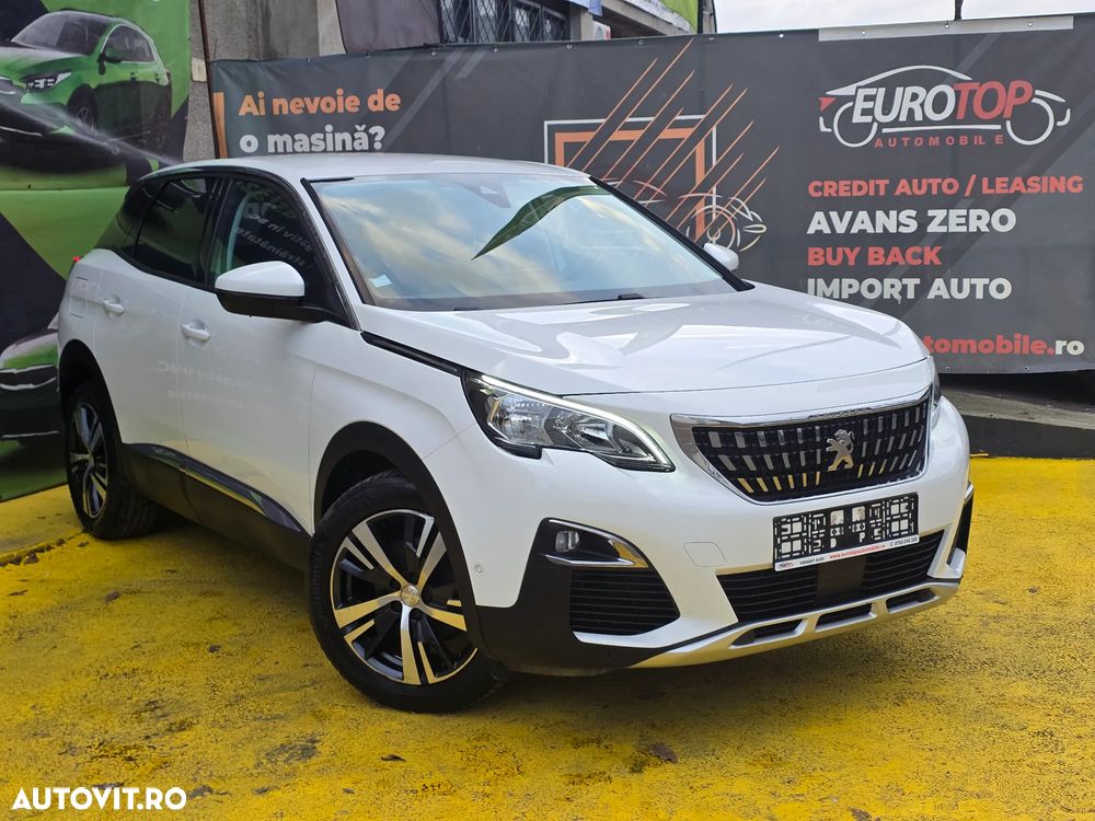 Peugeot 3008 1.2 PureTech S&S BVM6 Allure - 3