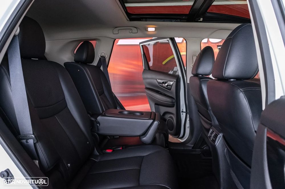 Nissan X-Trail 1.7 dCi Tekna 7L CVT - 28