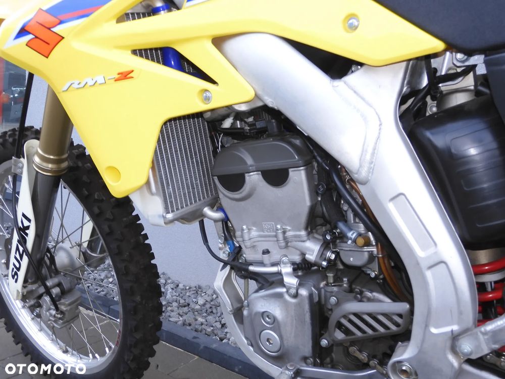 Suzuki RM-Z - 30