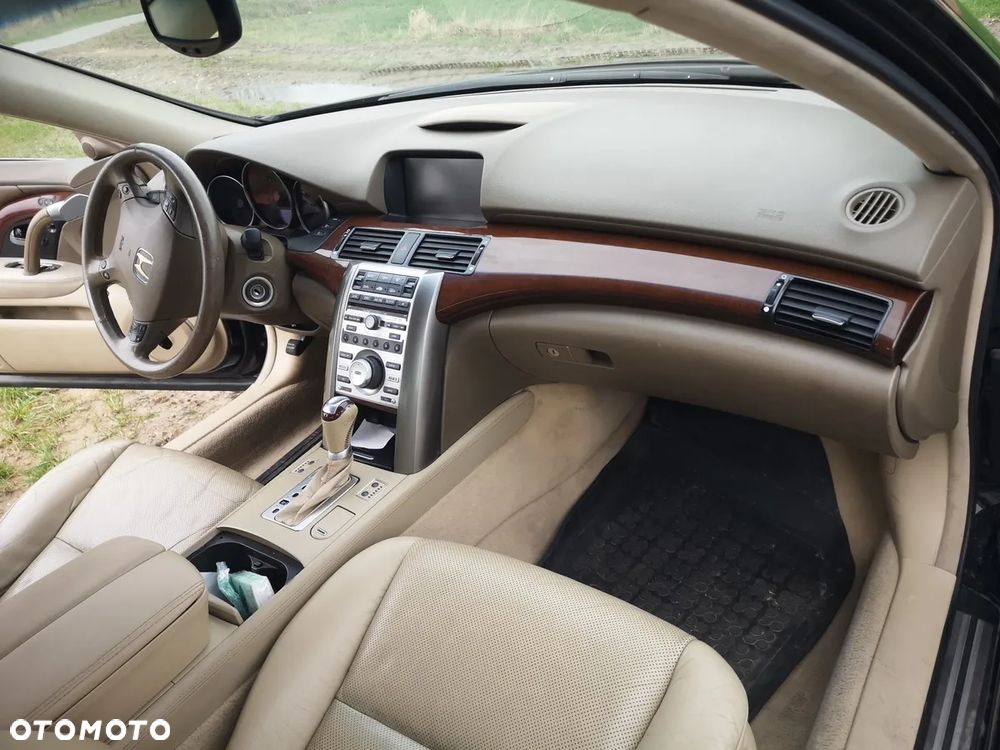 Honda Legend 3.5 Executive + - 17