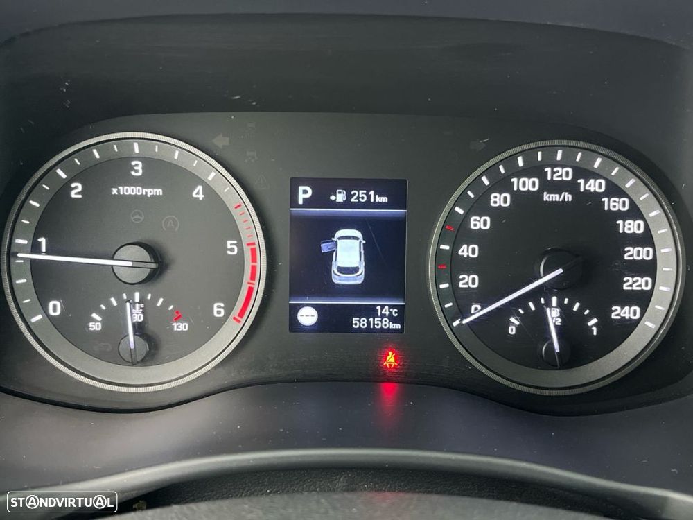 Hyundai Tucson 1.6 CRDi Premium +P.Pe+P.Style Plus DCT - 9