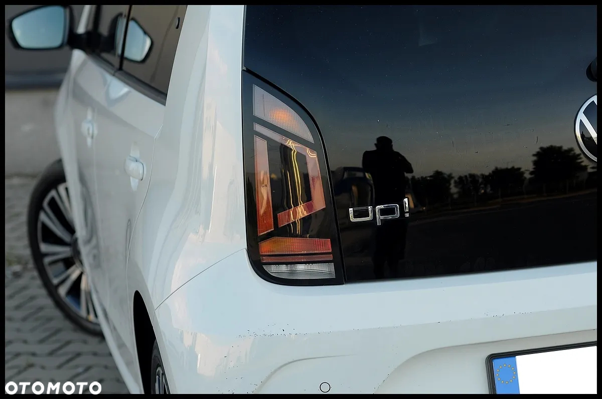Volkswagen up! - 20