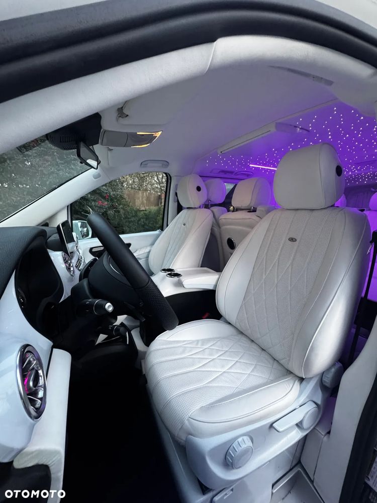 Mercedes-Benz Klasa V - 13