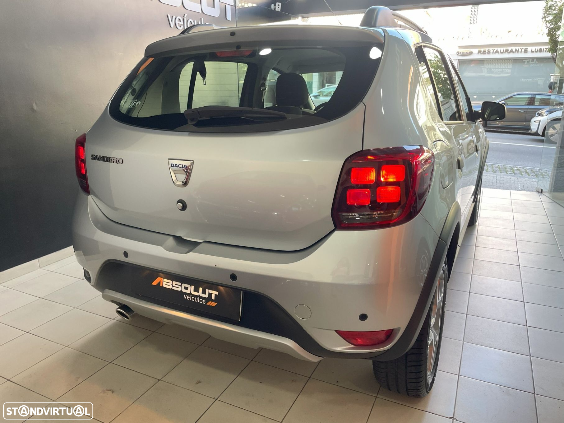 Dacia Sandero 0.9 TCe Comfort - 6
